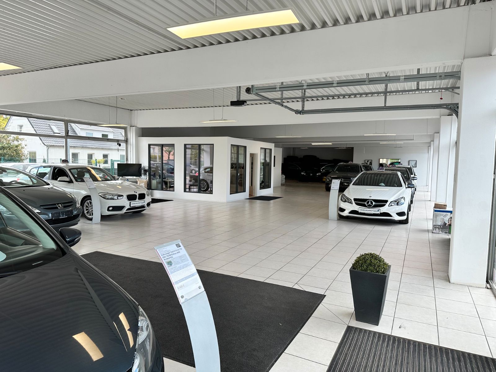 Opel Astra K 1.5 D Sports Tourer Business - Samsaru's Car Outlet