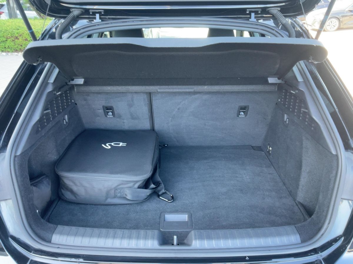 Audi A3 Sportback 40 TFSI e S-TR PDC+ACC+B&O+PANO+SHZ