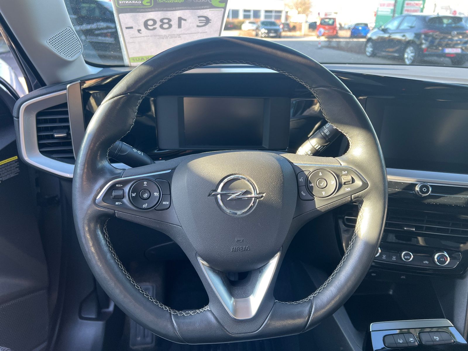 Opel Mokka-e Elegance - Samsaru's Car Outlet