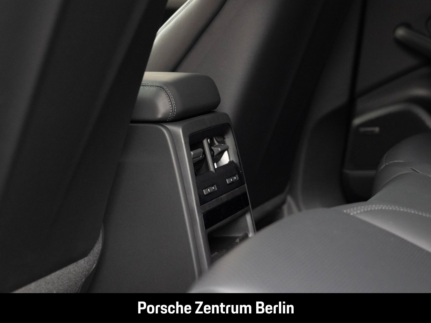 Porsche Macan Turbo LED-Matrix InnoDrive Rückfahrkamera