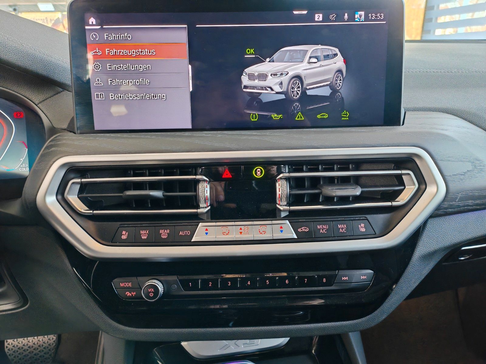 BMW X3xD20d LASER PANO 360°KAM Lenk.Hzg. Sitzbelüft.