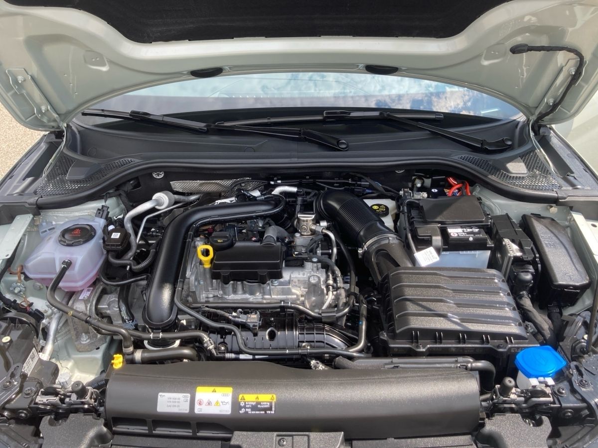 Audi A1 Sportback S-LINE 30TFSI - Samsaru's Car Outlet