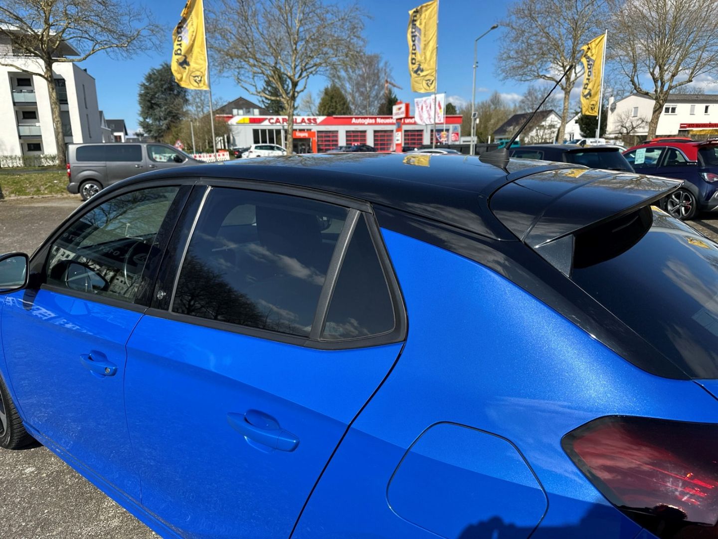 Opel Corsa-e F 50kWh - Samsaru's Car Outlet