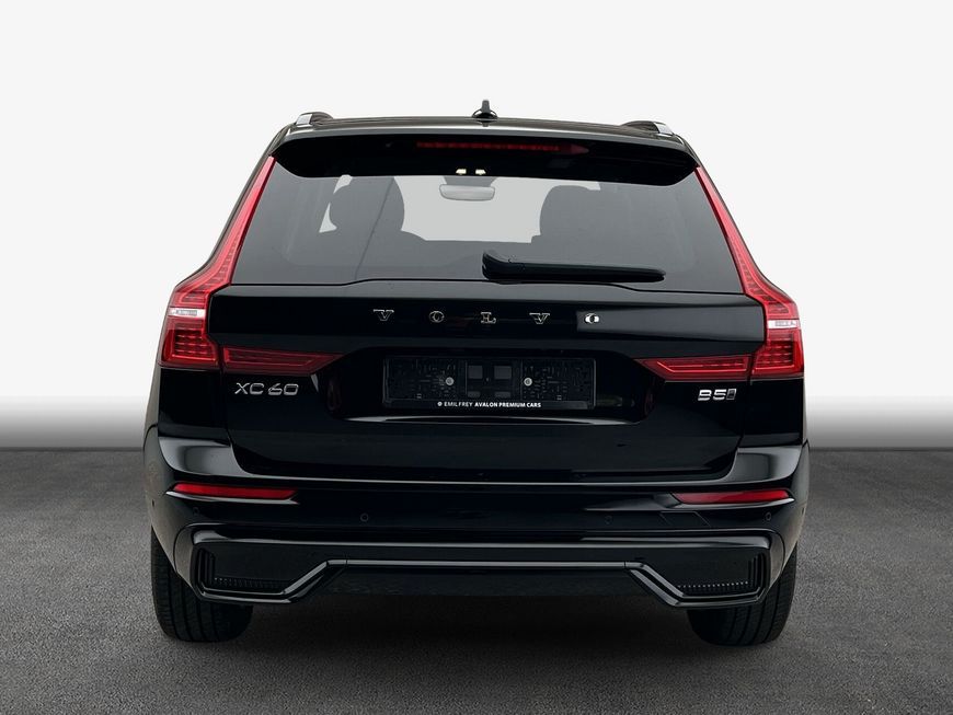 Volvo XC60 B5 B AWD Ultimate Dark