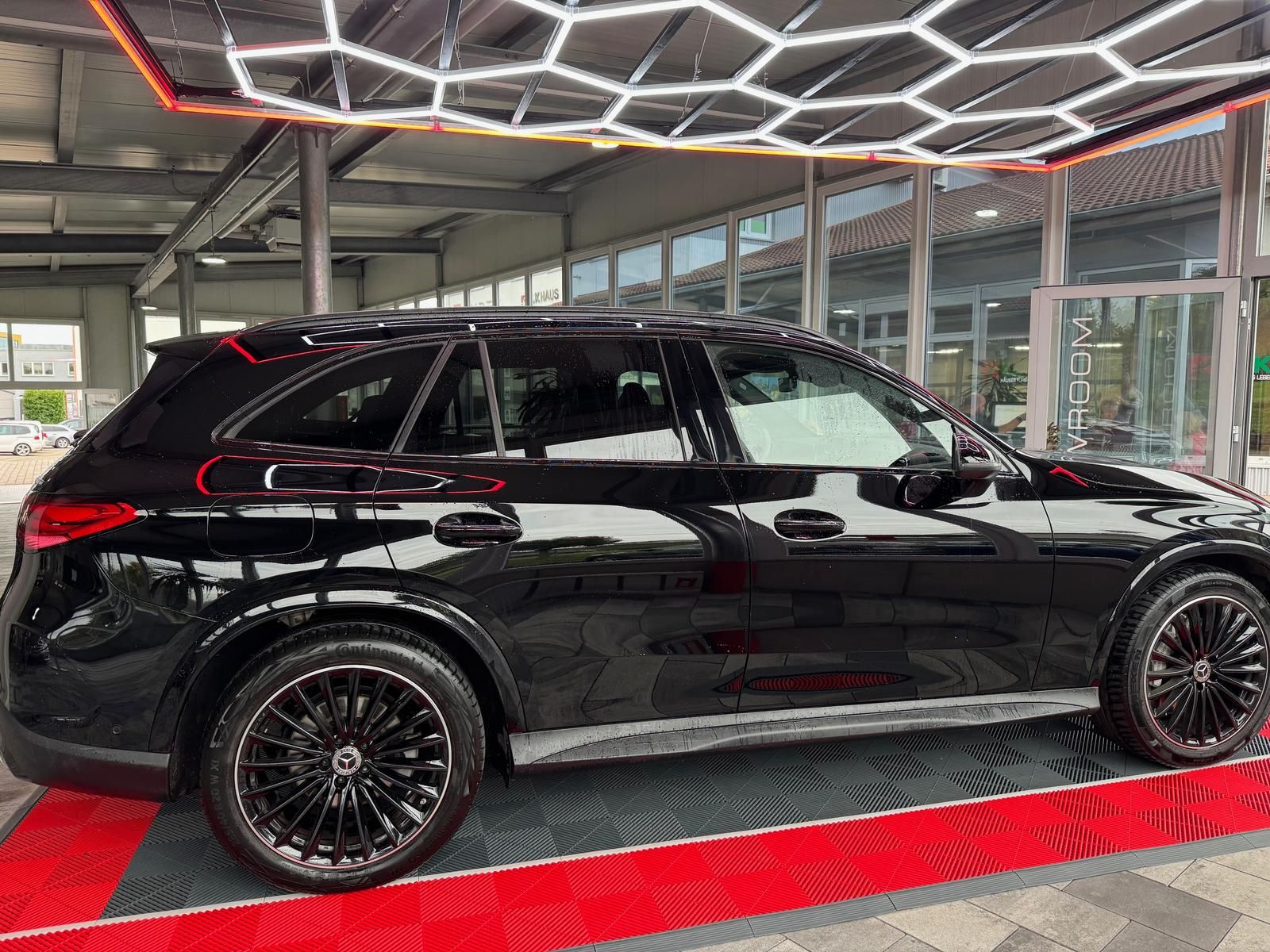 Mercedes-Benz GLC 300 d 4Matic *AMG,Night,Pano,DigiLight*