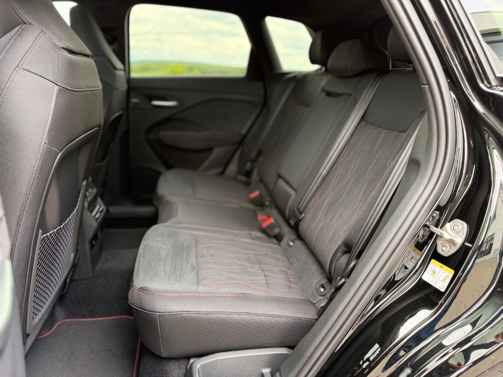 Audi Q3 TFSI S-line S tronic+AHK+PANO+SONOS+