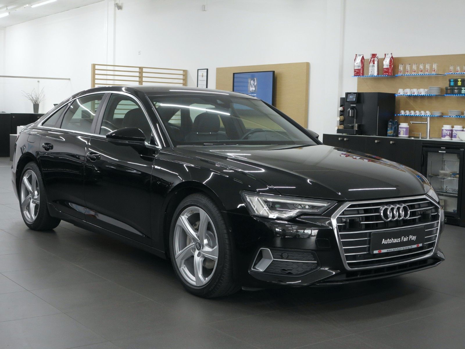 Audi A6 40 TDI S Line - Samsaru's Car Outlet