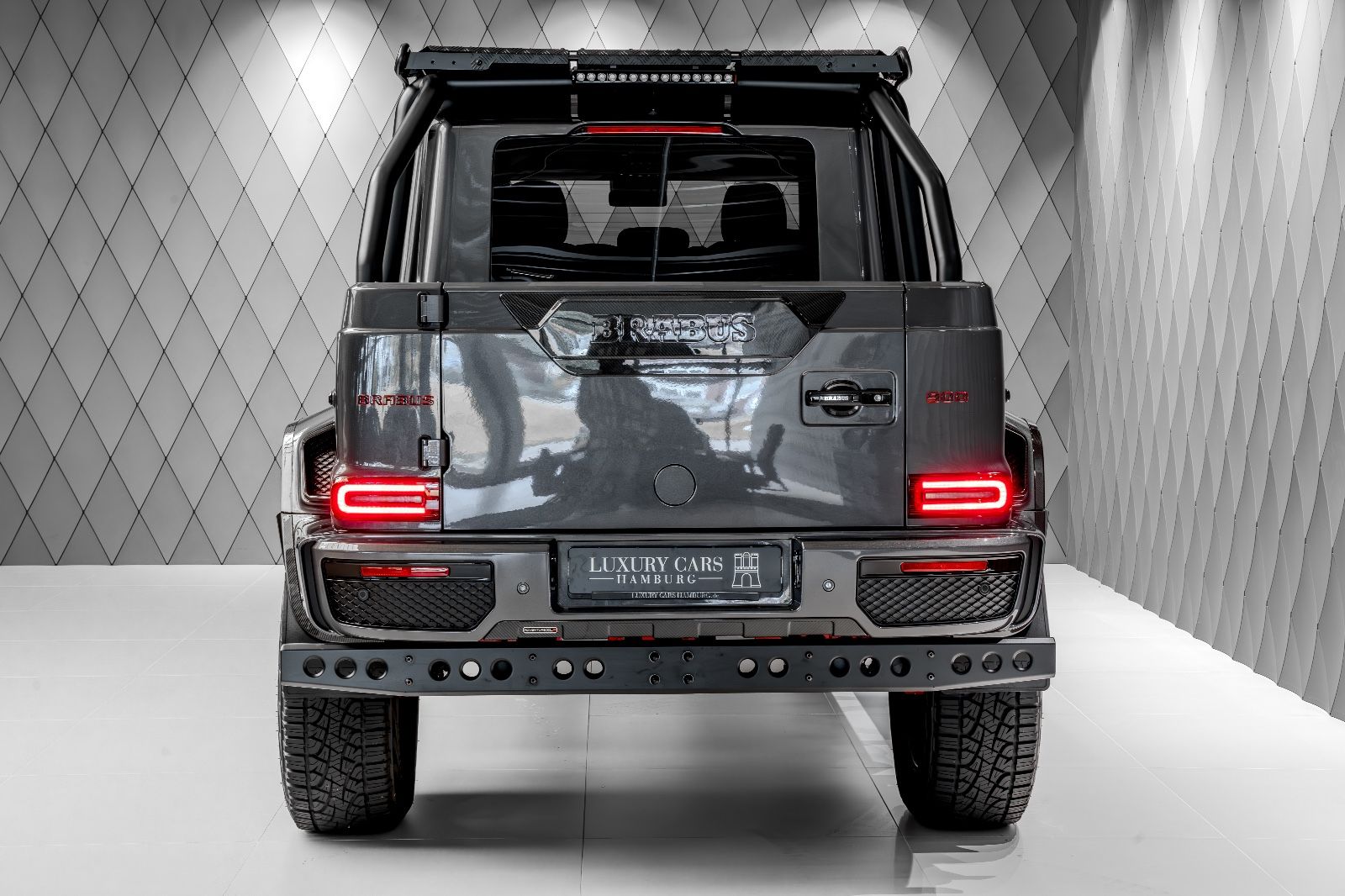 Mercedes-Benz G 63 AMG BRABUS - Samsaru's Car Outlet