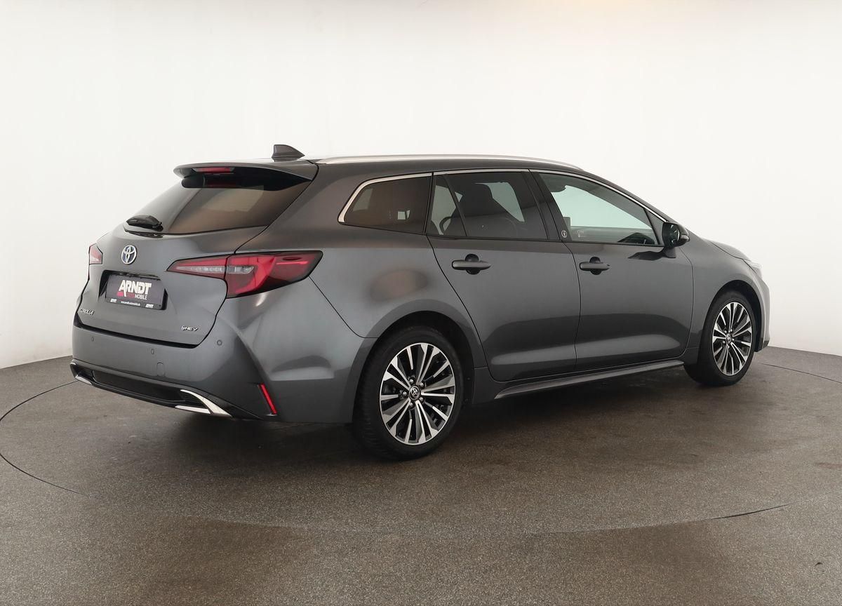 Toyota Corolla Touring Sports 1.8 CVT Team D Navi Kam