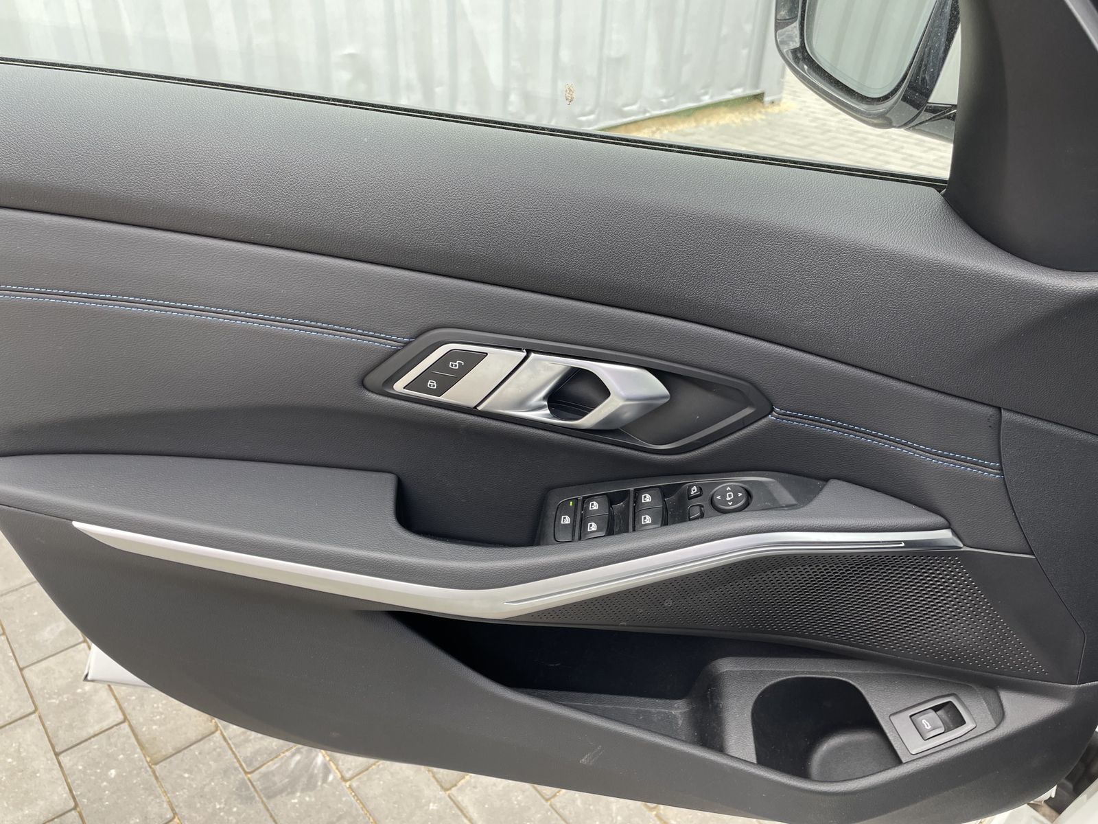 BMW 330i Tour. M Sport - Samsaru's Car Outlet