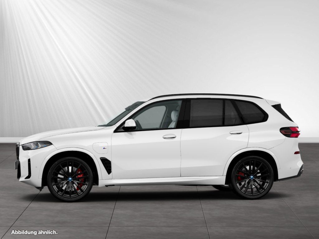 BMW X5 xDrive50e M Sport Pro|AHK|Pano|22"LM