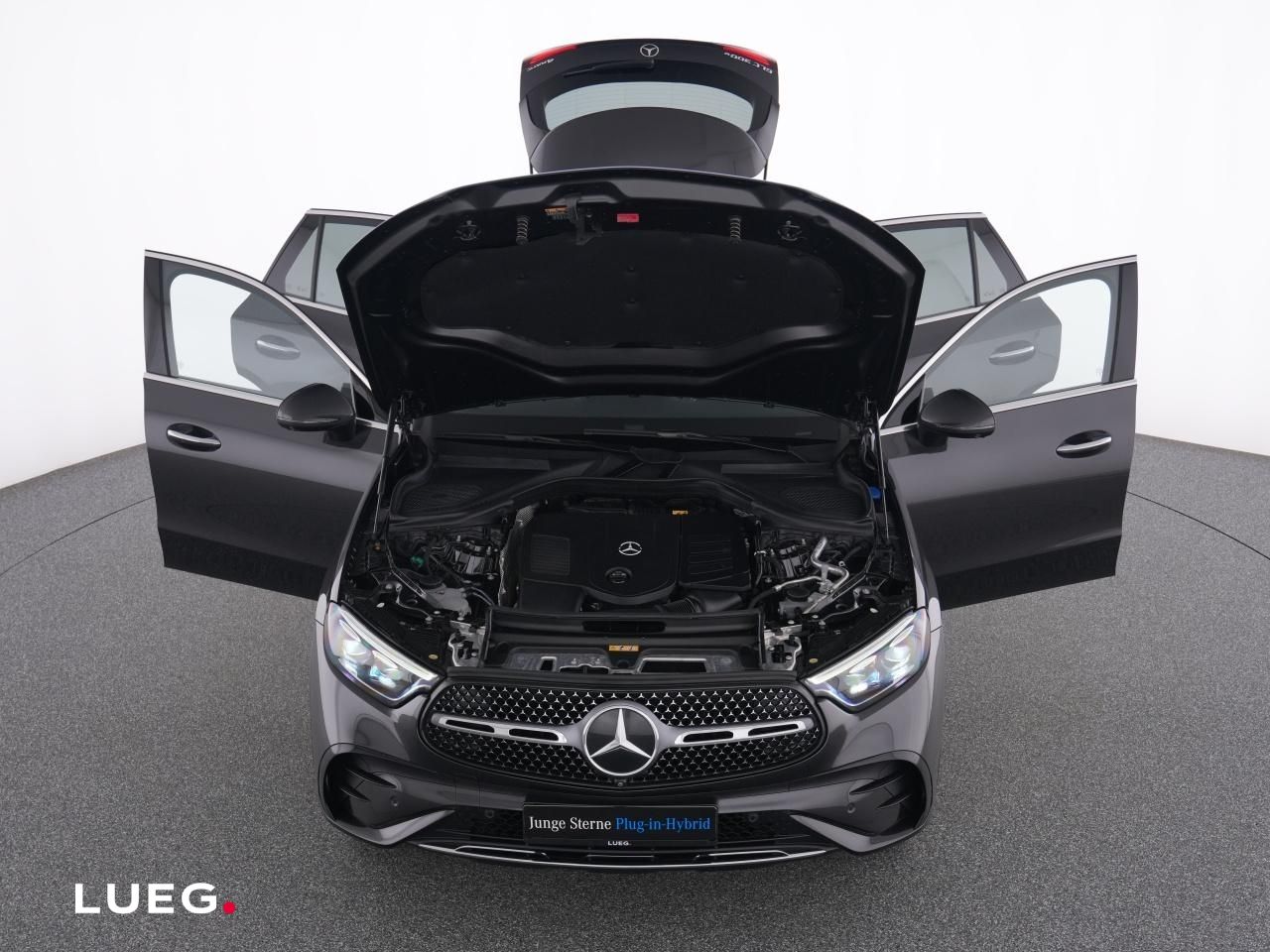 Mercedes-Benz GLC 300 e 4M AMG+NavPr+Pano+DLIGHT+Burm+AHK+360°