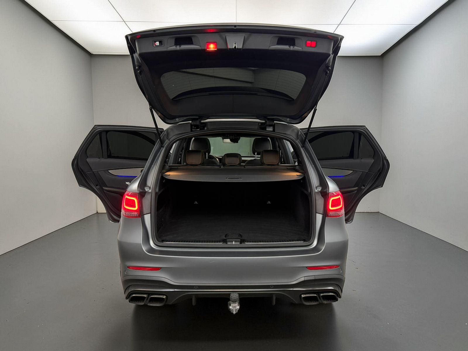 Mercedes-Benz GLC 63 AMG 4M*MAGNO*DISTR*PANO*PERF-AGA*MBEAM