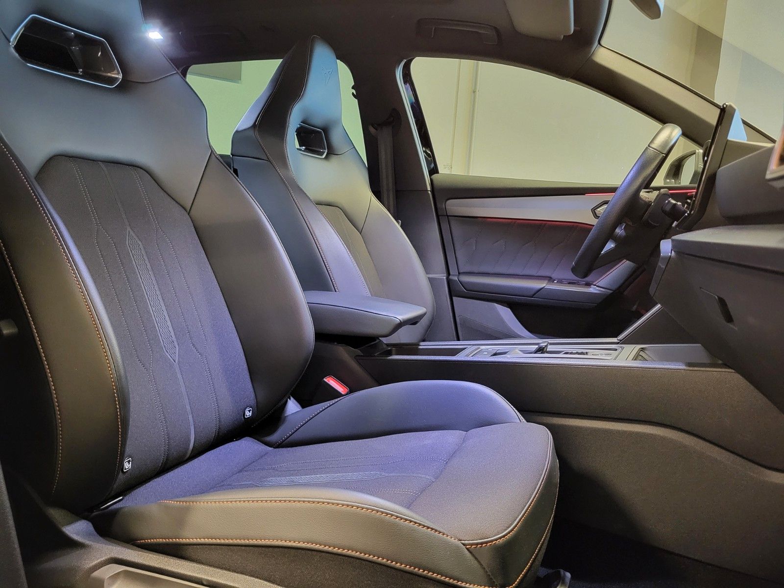 Cupra Leon Sportst. -VZ- 2.0 TSI DSG 4Drive - Samsaru's Car Outlet