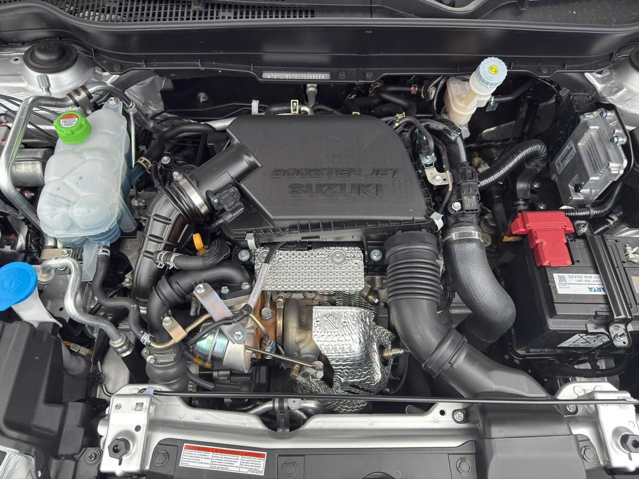 Suzuki Vitara 1.4 Mild-Hybrid GL 4x4 - Samsaru's Car Outlet
