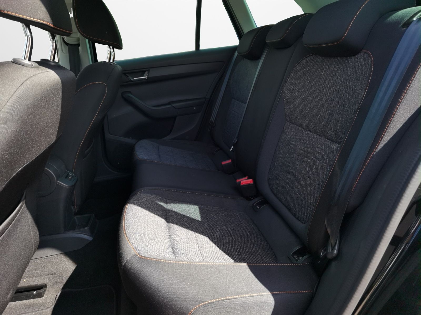 Skoda Fabia Combi 1.0 TSI DSG Best of Clever - Samsaru's Car Outlet