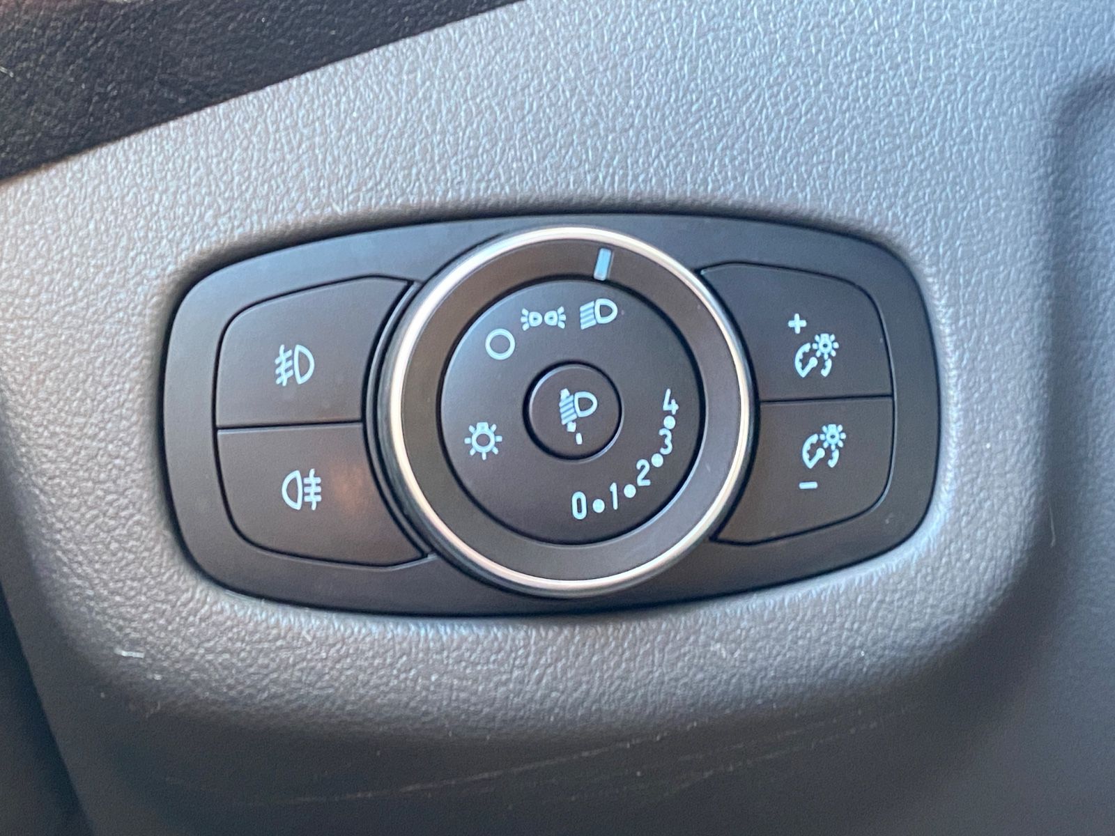 Ford Transit Connect Kasten lang Trend - Samsaru's Car Outlet