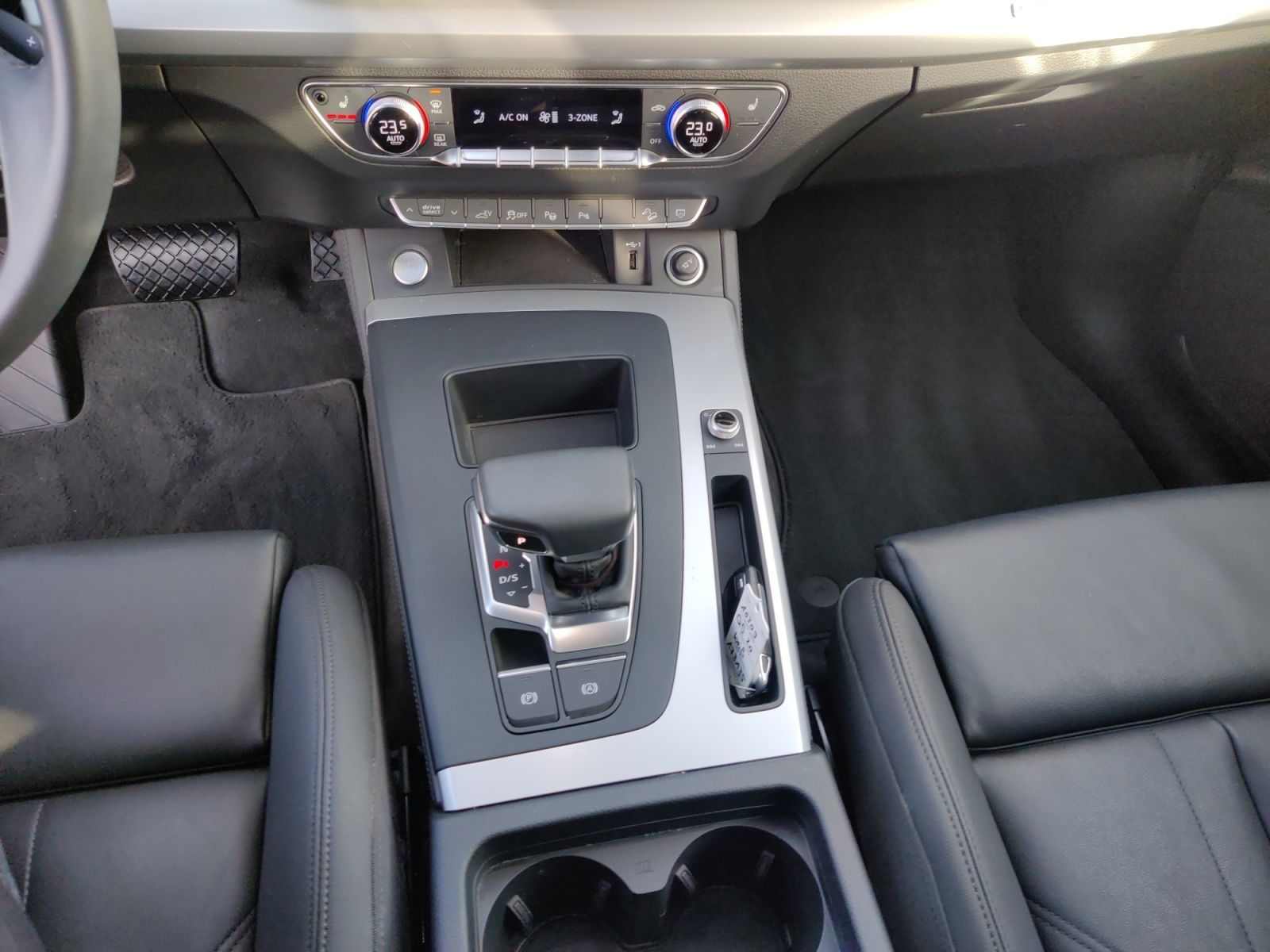 Audi Q5 50 TFSI e q. S-Tronic S-Line, Matrix, AHK, Pa