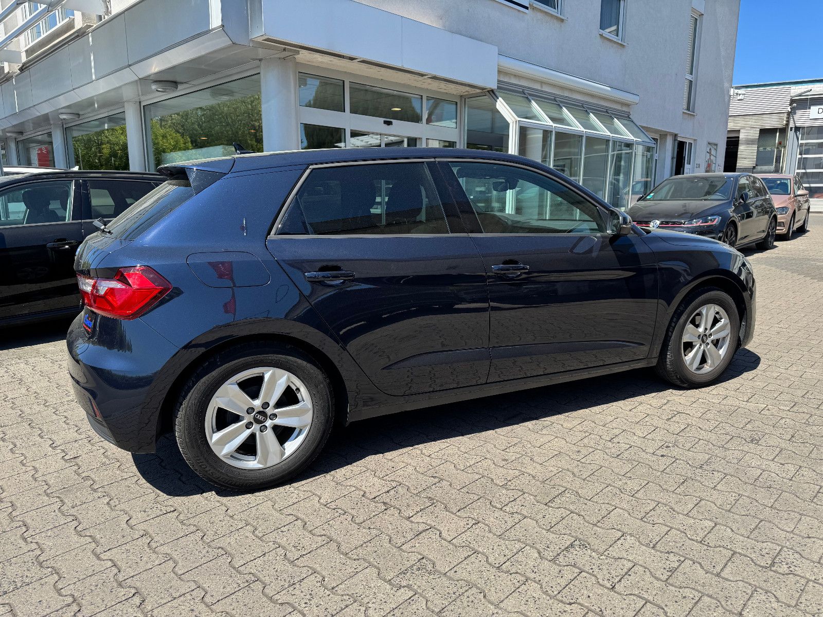 Audi A1 Sportback 25 TFSI S line - Samsaru's Car Outlet