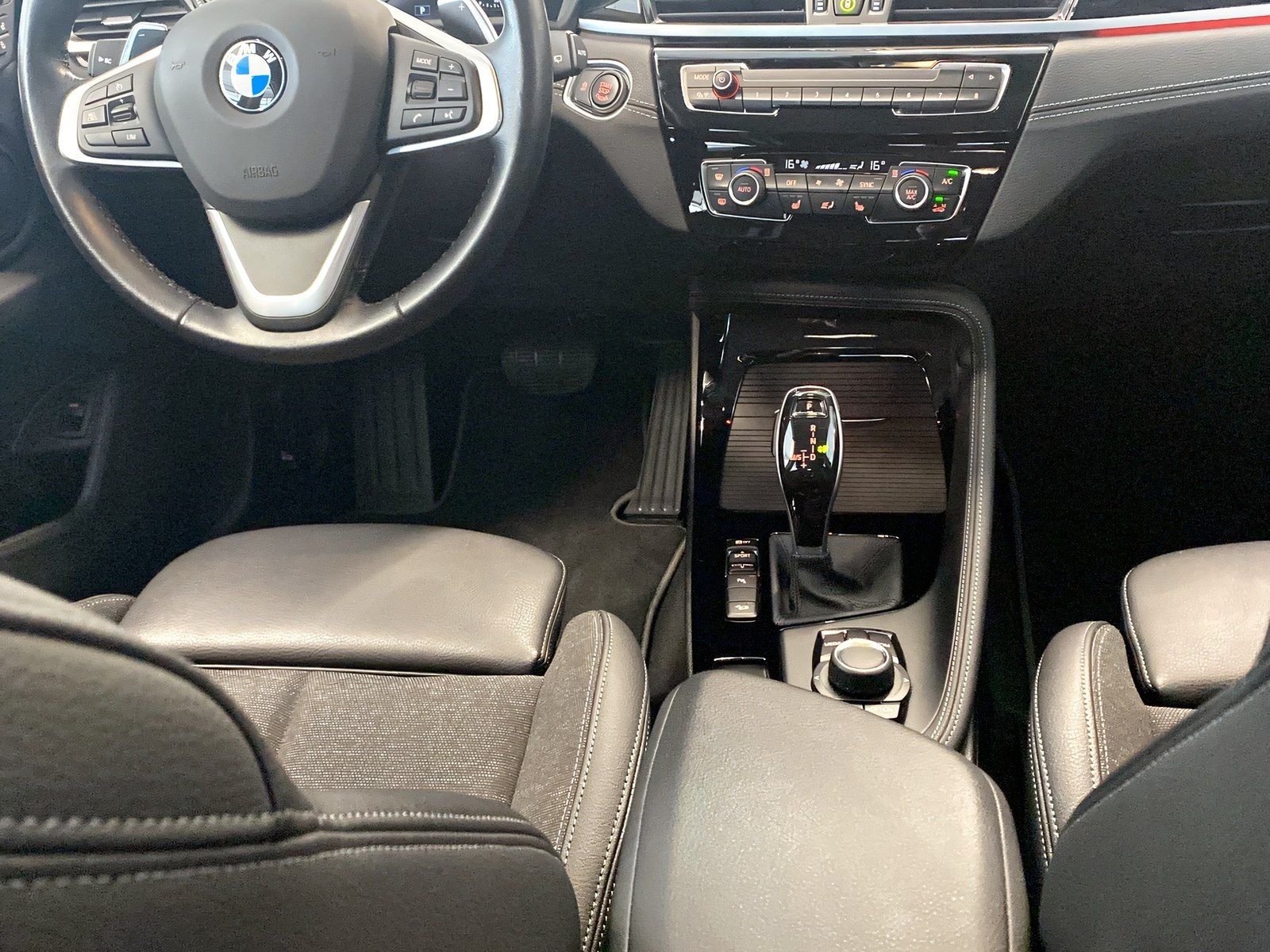 BMW X1 xDrive20d Sport Line - Samsaru's Car Outlet