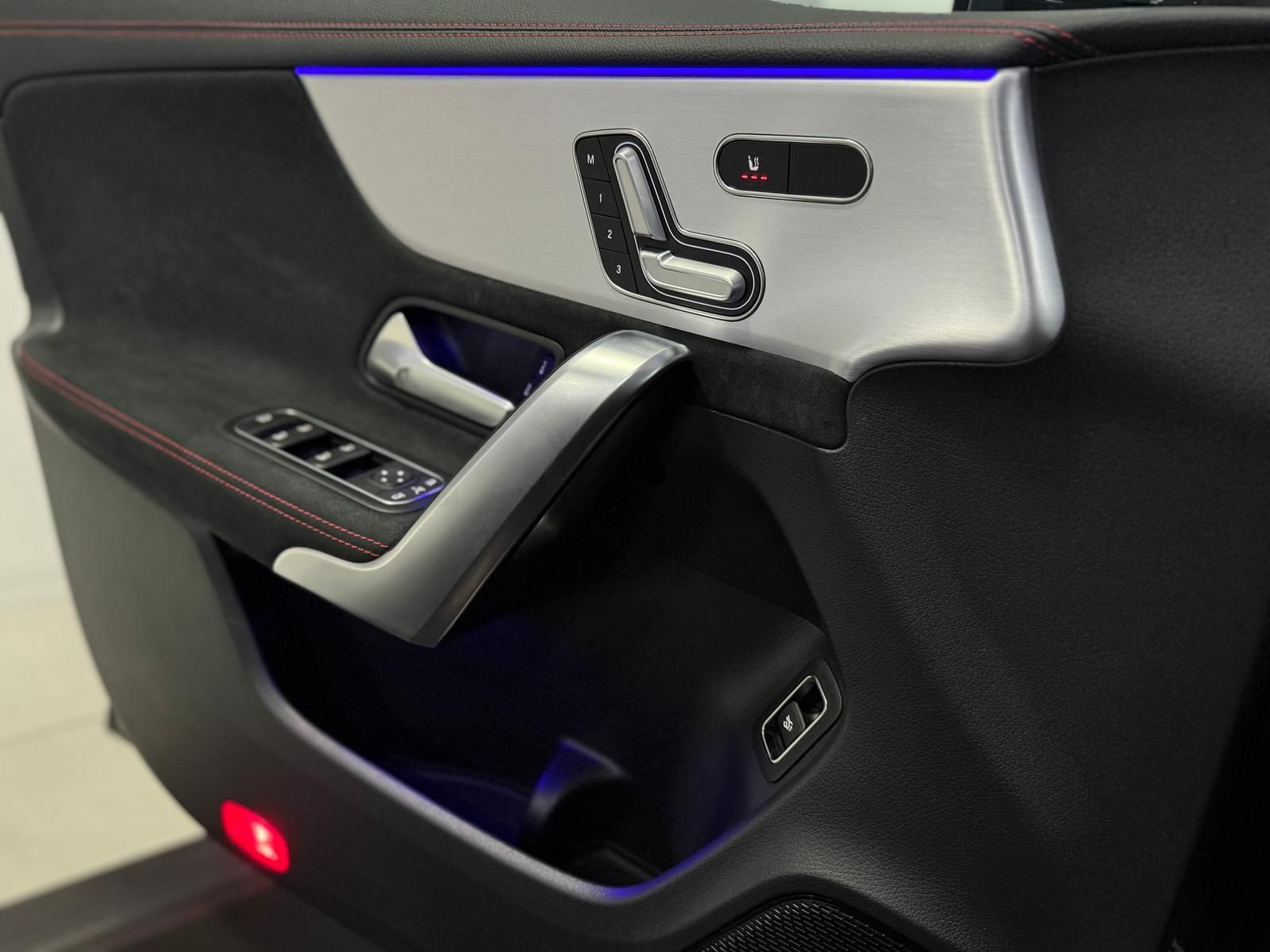 Mercedes-Benz CLA 35 AMG 4M - Samsaru's Car Outlet