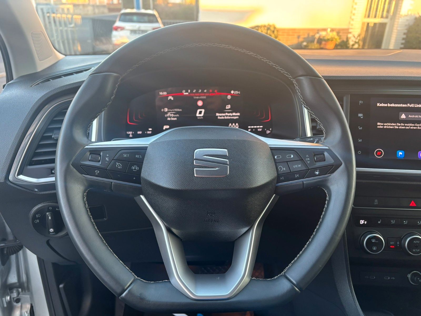 Seat Ateca Style*DSG*KAM*AHK*NAV*BEATS*CARPLAY*LED