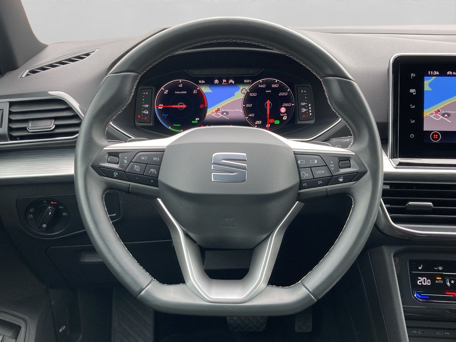 Seat Tarraco Xperience 1.4 e-Hybrid AHK+LED+SHZ+NAVI