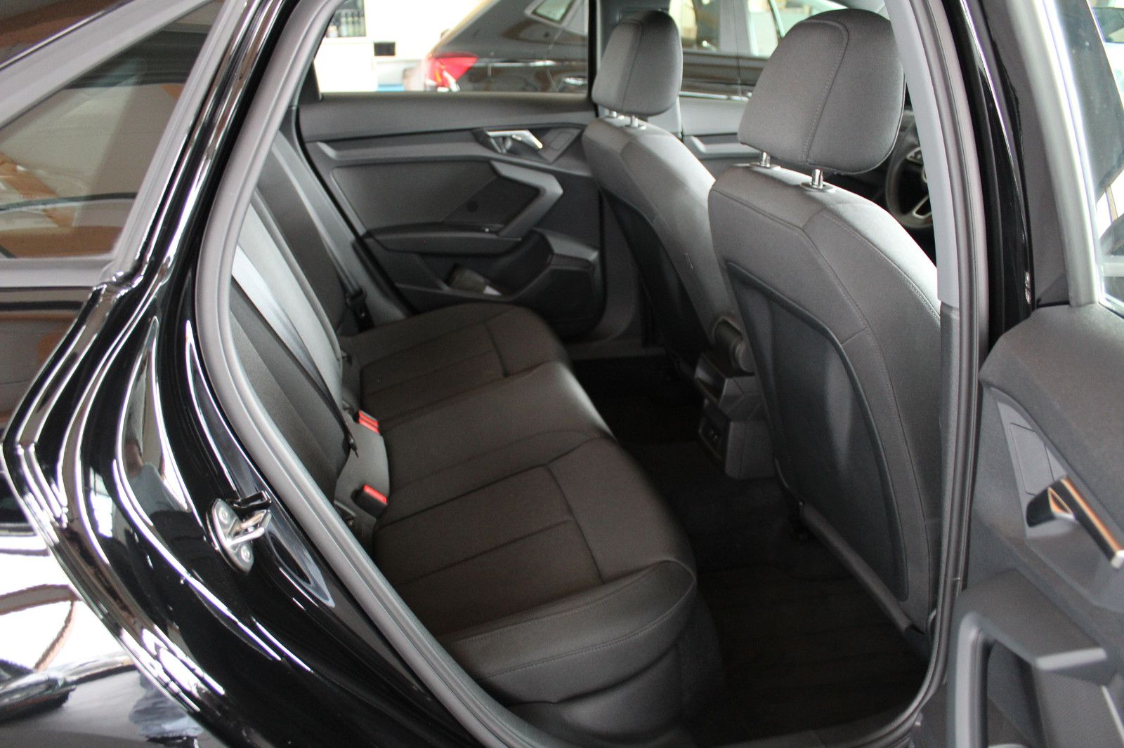 Audi A3 Limousine 40 TFSI S tronic quattro advanced