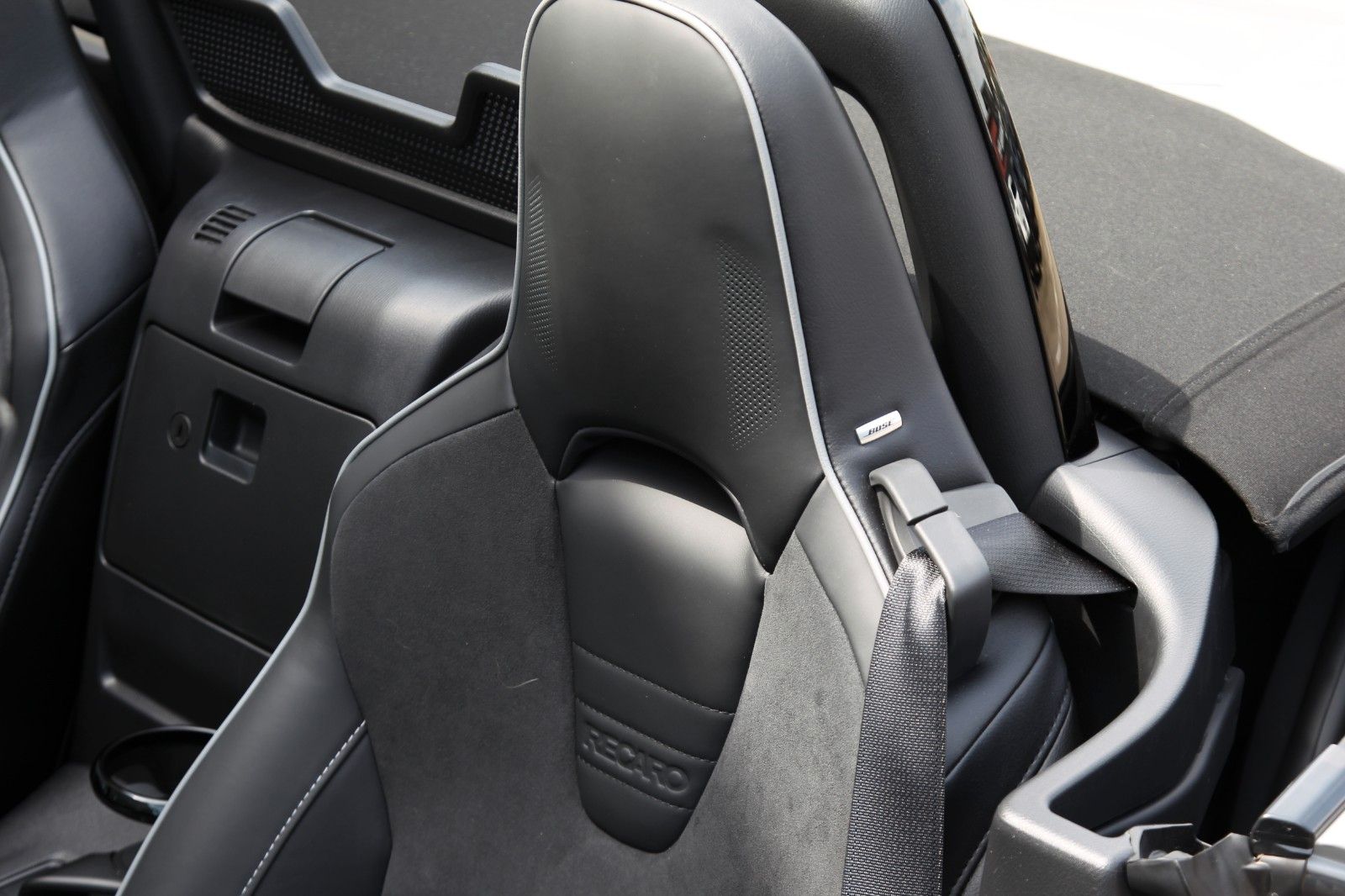 Mazda MX-5 1.5 Homura /Recaro/BOSE/KeyLess/Ma­trix-LED