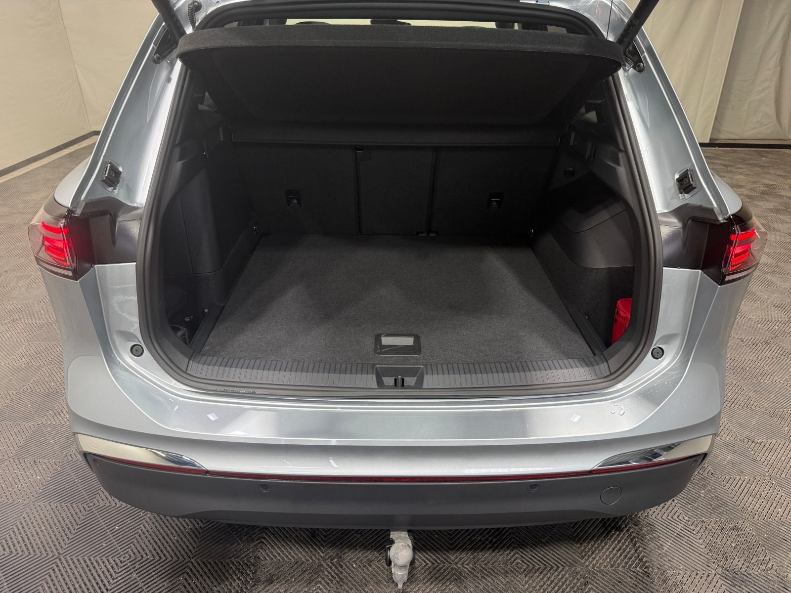 Volkswagen Tiguan Elegance 1.5 eHybrid | AHK MATRIX ACC DCC