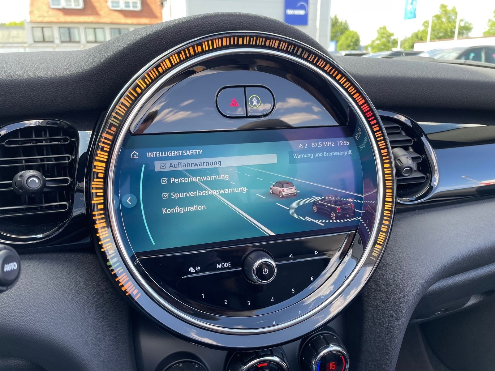 MINI Cooper - Samsaru's Car Outlet