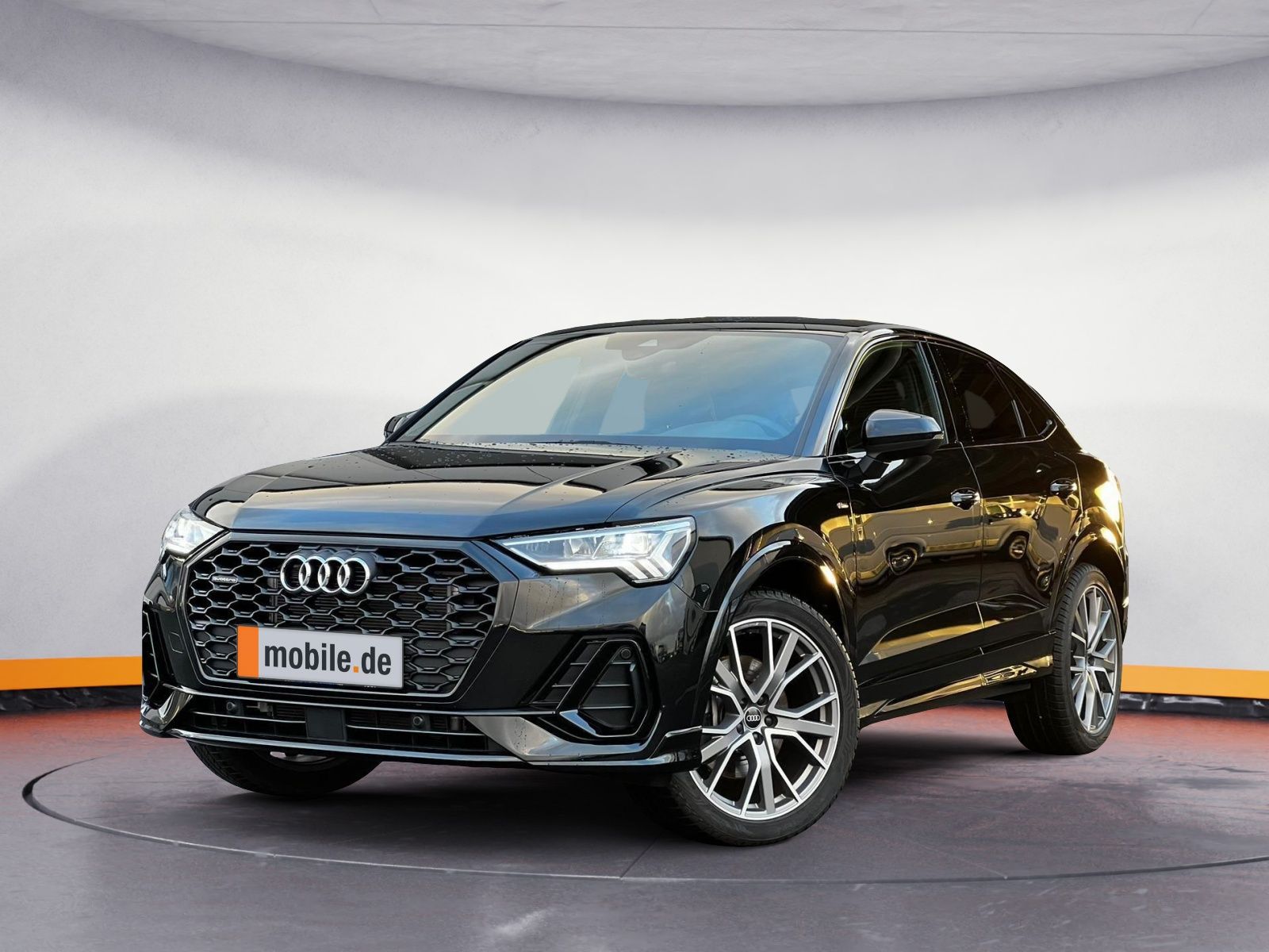 Audi Q3 40 TDI Sportback quattro S line - Samsaru's Car Outlet