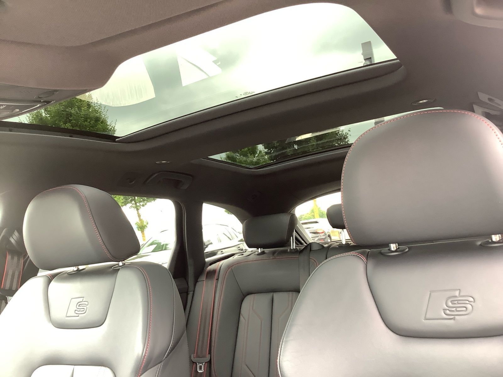 Audi A6 Avant 45 TFSI q. S-Tronic S-Line - Samsaru's Car Outlet