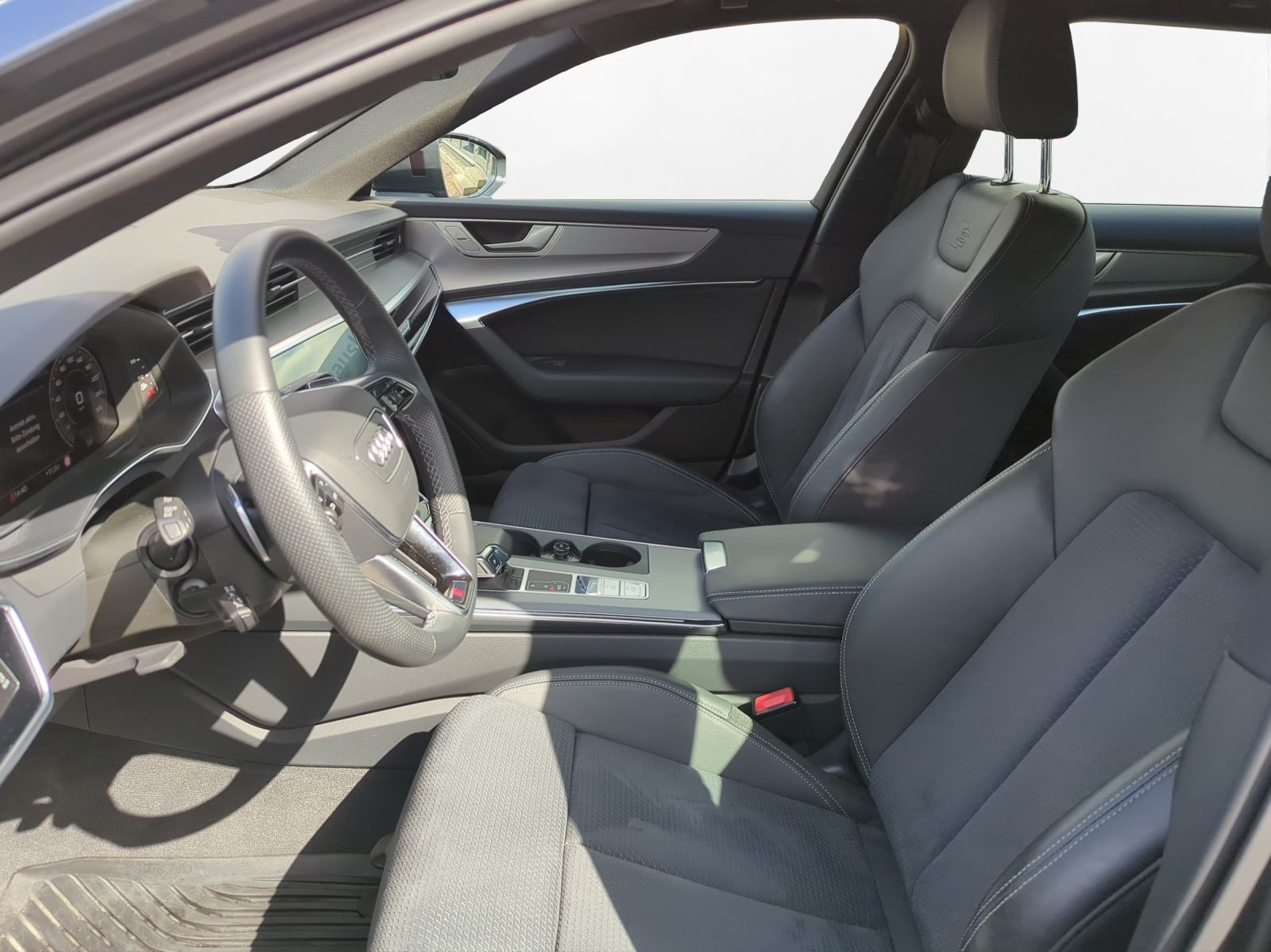 Audi A6 Avant 45 TDI quattro S-Line - Samsaru's Car Outlet