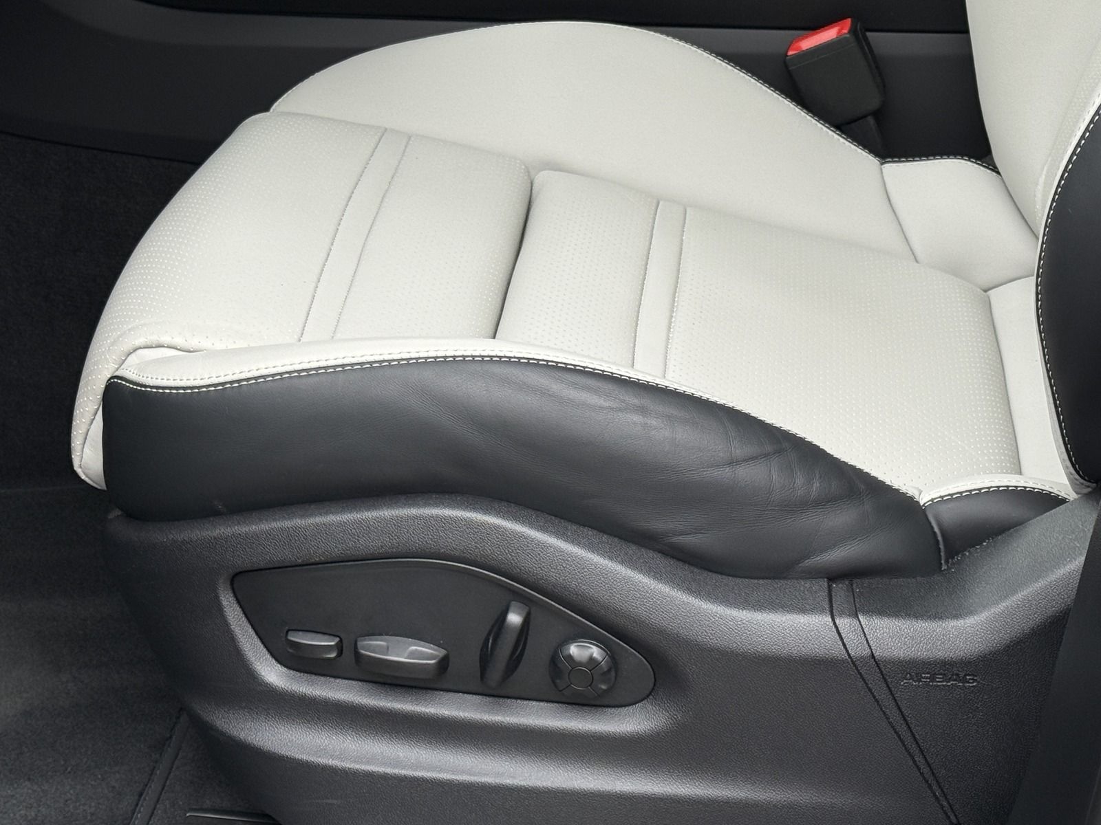Porsche Cayenne S SPORTABGAS*BOSE*22 EXCLUSIVE*PANORAMA*