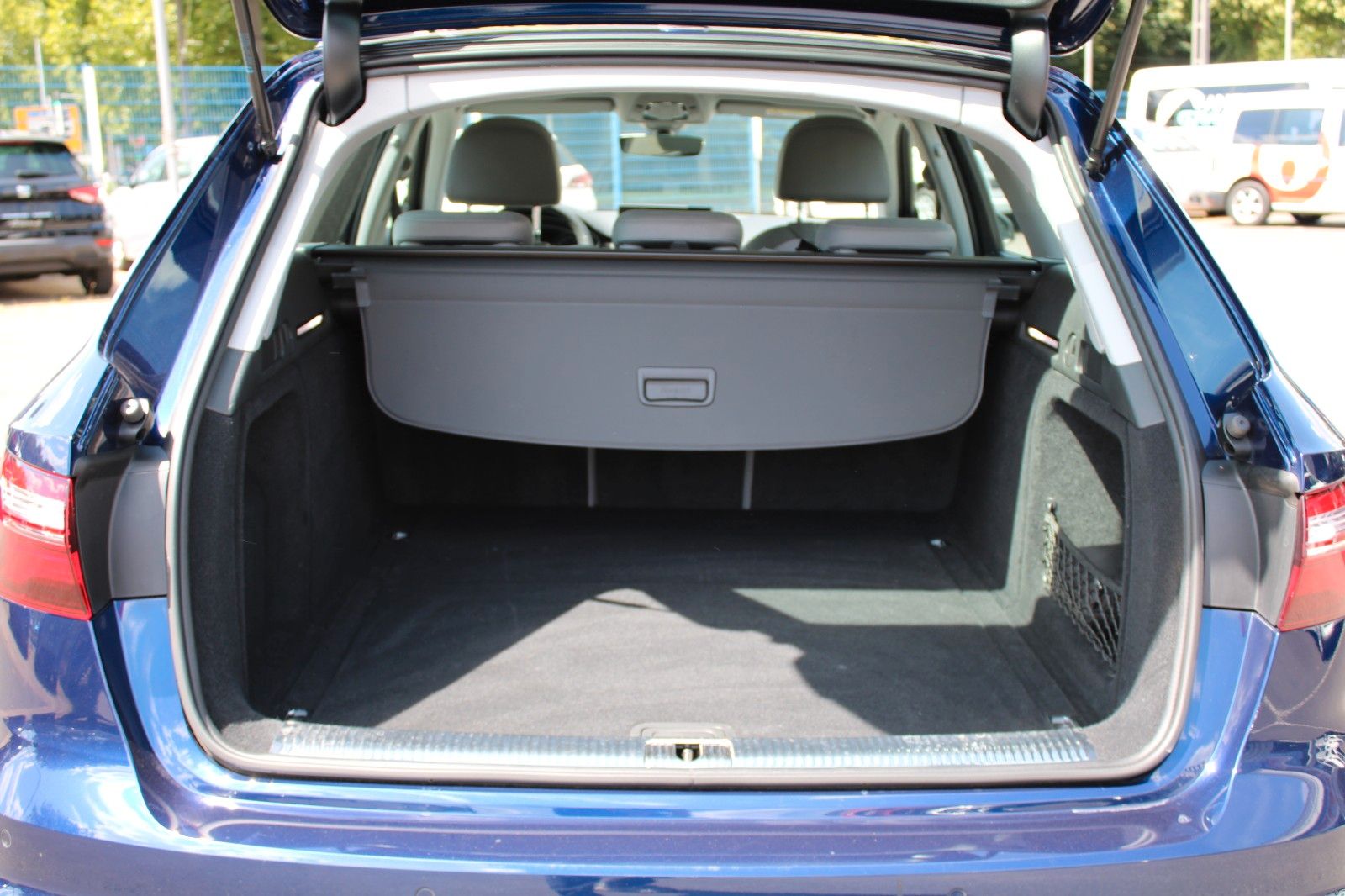 Audi A4 Avant 40 TDI - Samsaru's Car Outlet