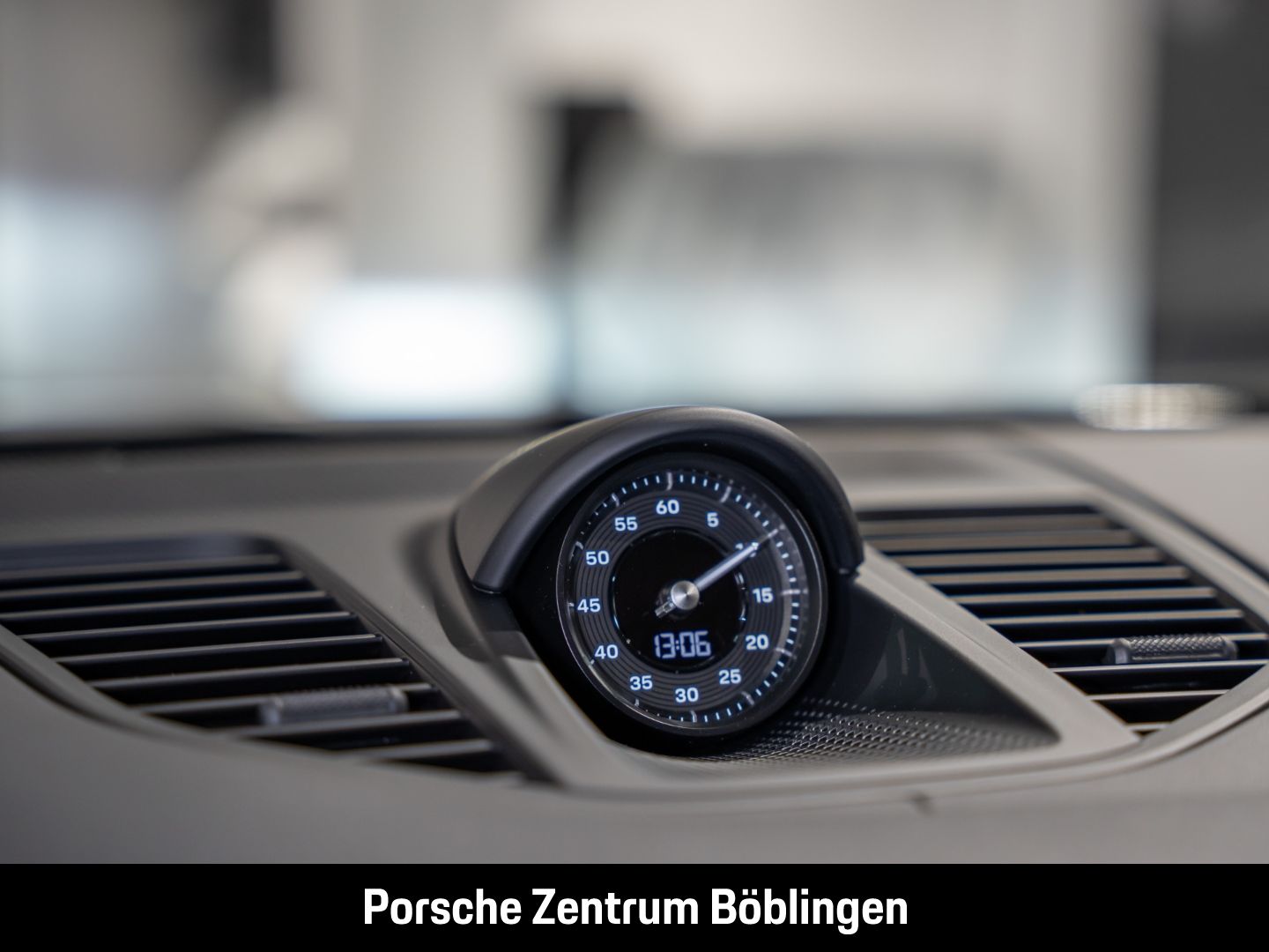 Porsche Panamera 4 E-Hybrid HA-Lenkung InnoDrive Head-Up