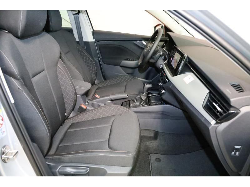 Skoda Kamiq Ambition - Samsaru's Car Outlet
