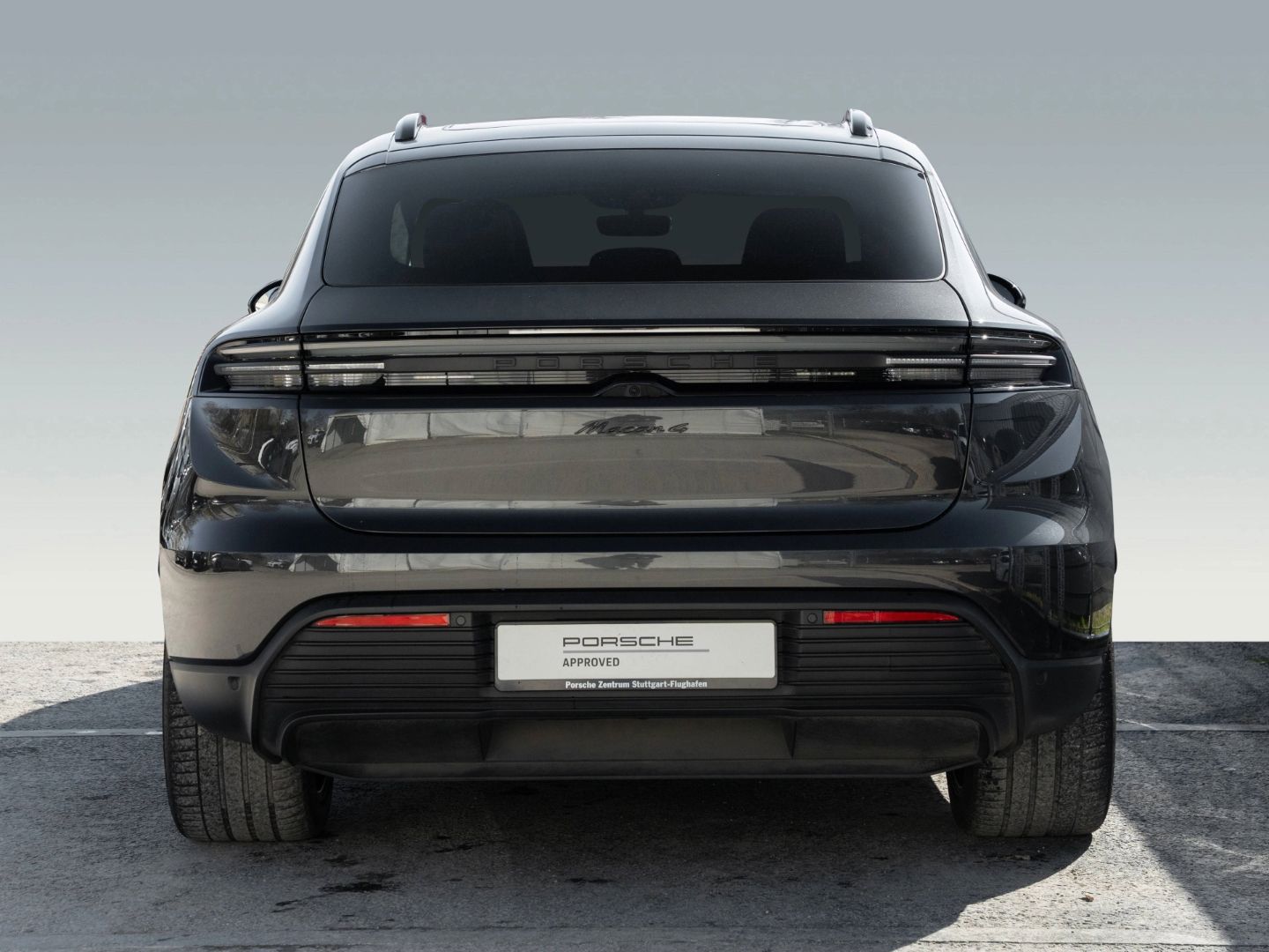 Porsche Macan 4 AHK Sport Chrono Paket Luftfederung