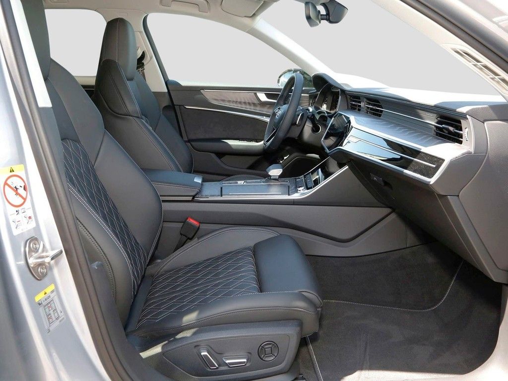 Audi A6 Avant 55 TFSI e Q S line - Samsaru's Car Outlet