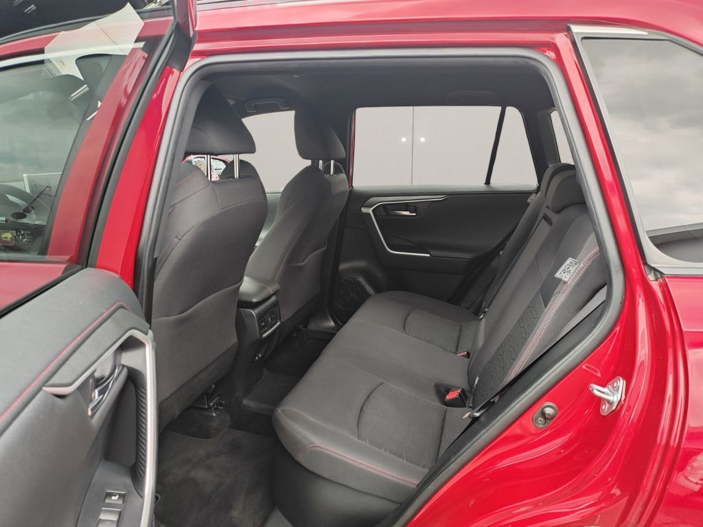 Toyota RAV 4 Plug-in-Hybrid - Samsaru's Car Outlet