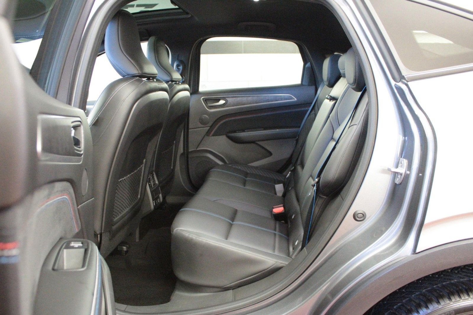 Renault Arkana Mild Hybrid - Samsaru's Car Outlet