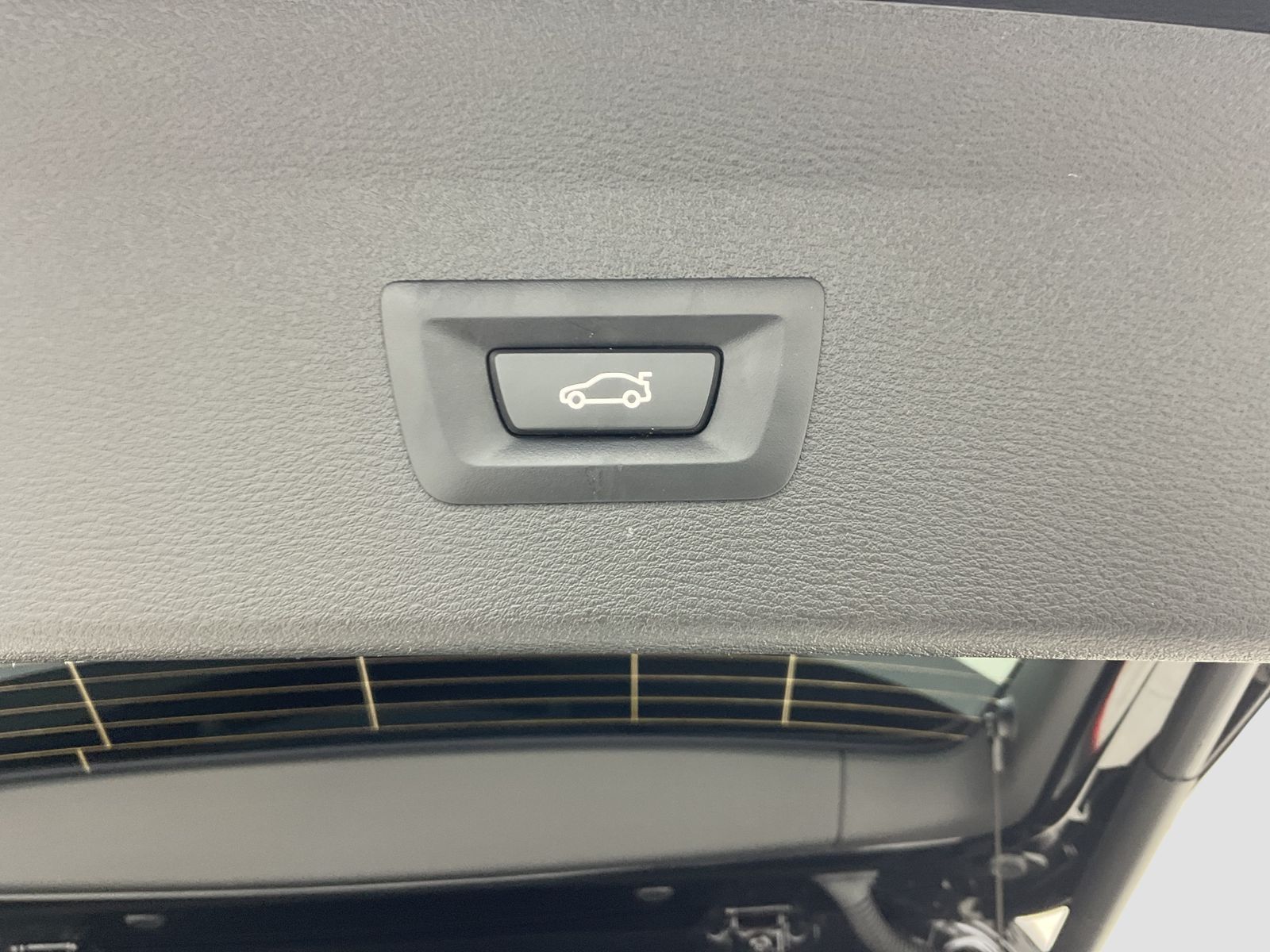 BMW X1 xDrive25e - Samsaru's Car Outlet