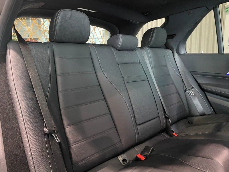 Mercedes-Benz GLE 450d AMG NightP Airm. Sbel Sthz Pano DTR AHK