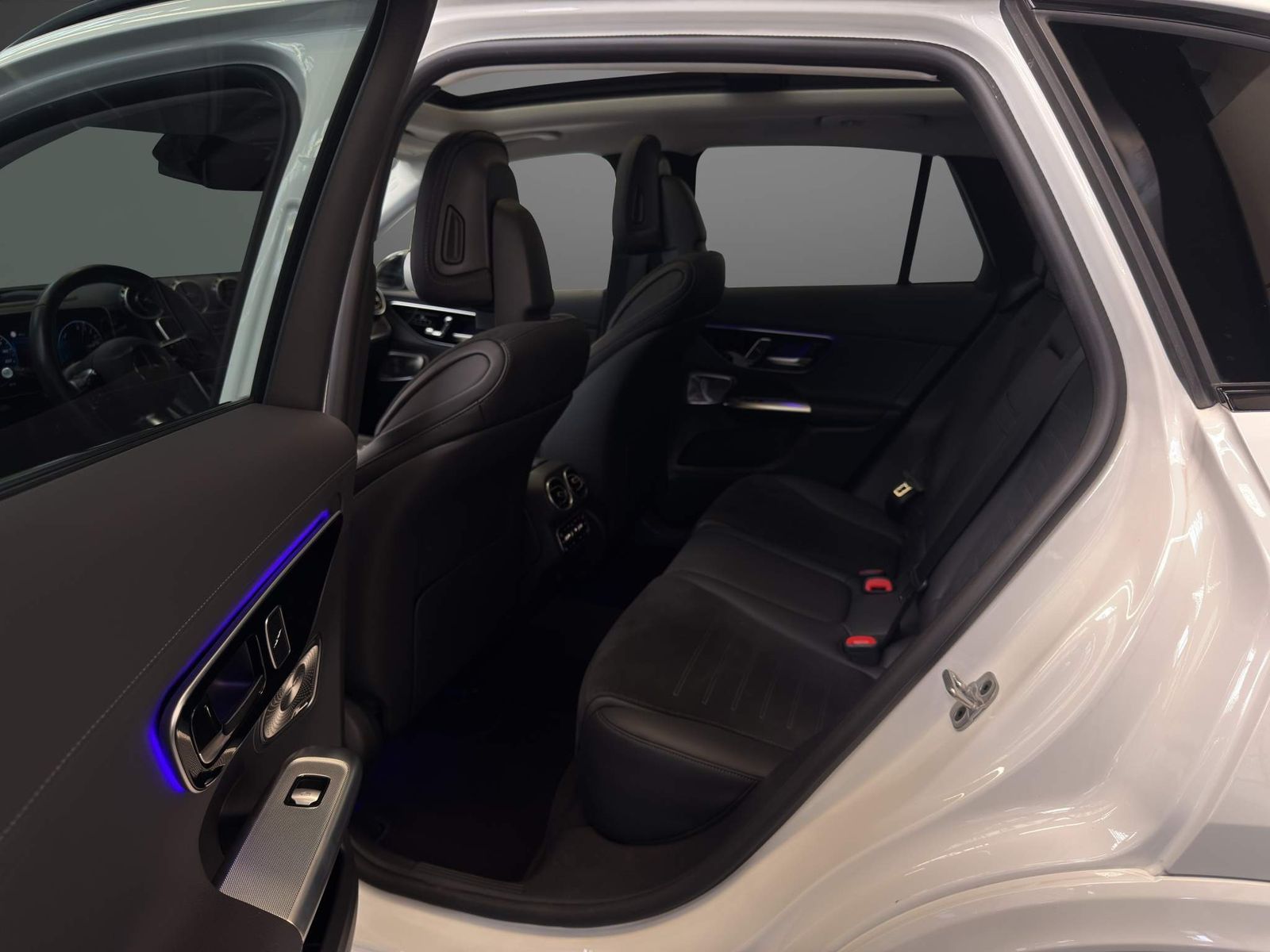 Mercedes-Benz GLC 300 de AMG 4M Pano*HUD*NIGHT*Burmester*AHK*+