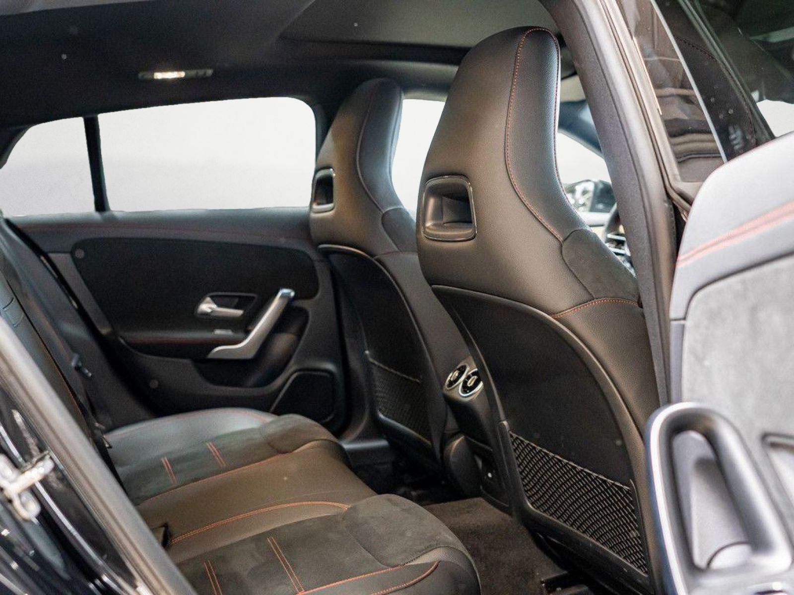 Mercedes-Benz CLA 250 SB 4M AMG Sport Advanced Plus - Samsaru's Car Outlet