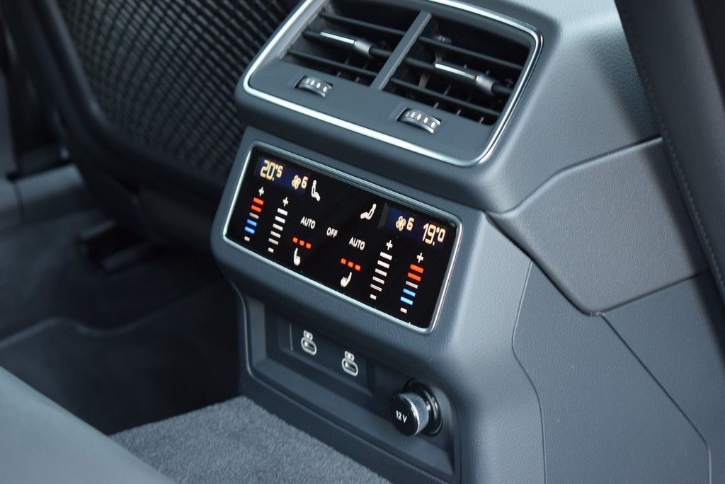Audi A6 Avant 45 TFSI quattro S-line - Samsaru's Car Outlet