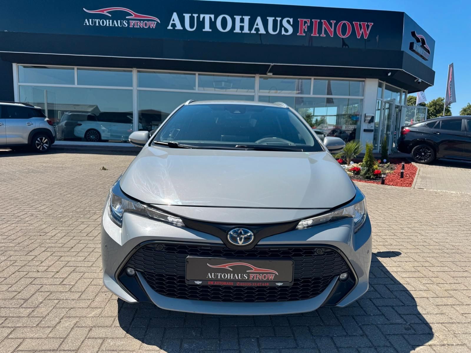 Toyota Corolla Touring Sports Hybrid Edition - Samsaru's Car Outlet
