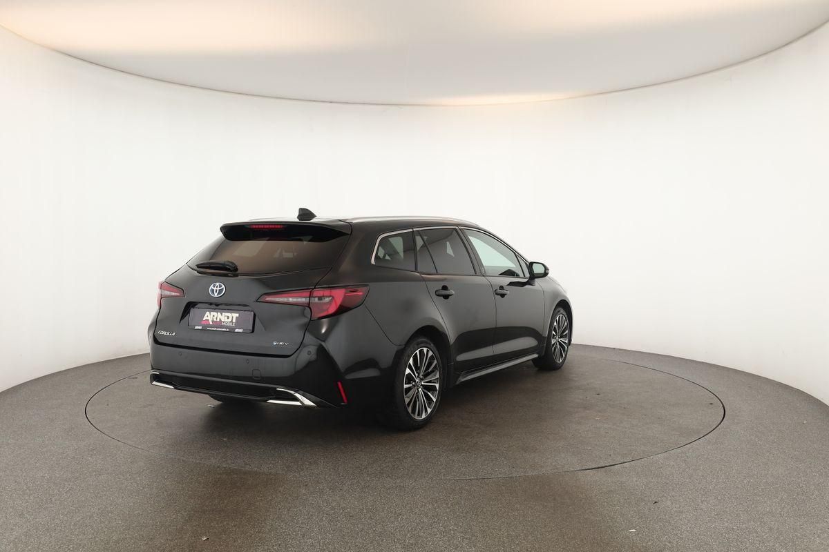 Toyota Corolla Touring Sports 2.0 CVT Team D Navi Kam