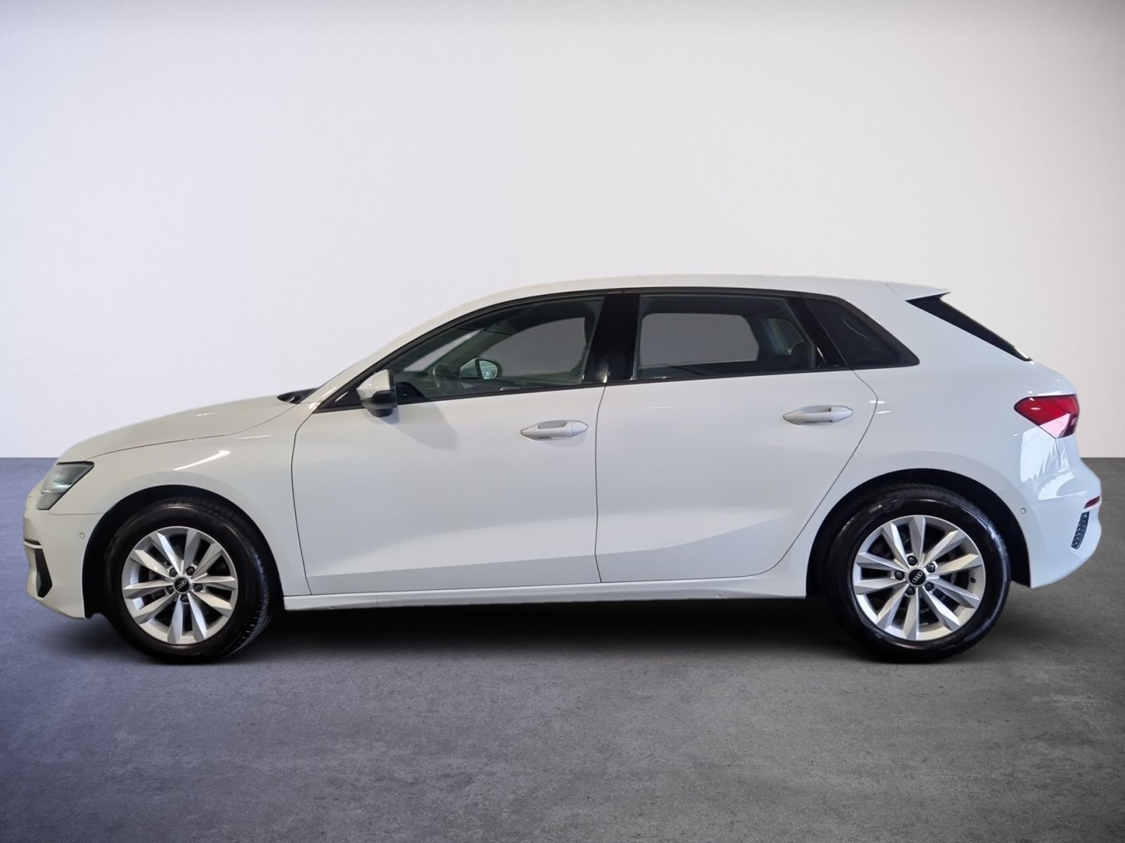 Audi A3 Sportback 30 TFSI - Samsaru's Car Outlet
